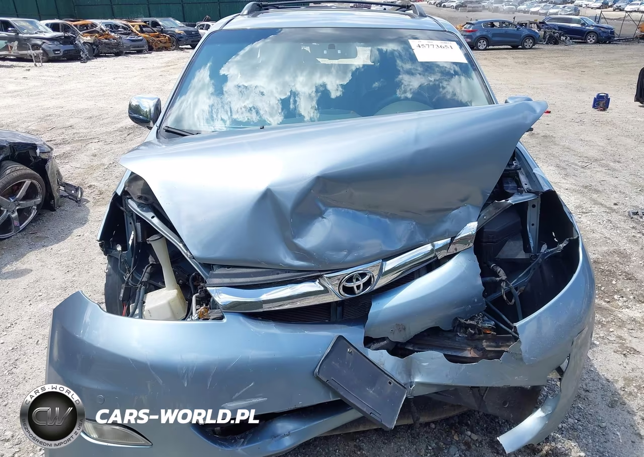 2010 Toyota Sienna Limited VIN:5TDYK4CC0AS332125 - 6