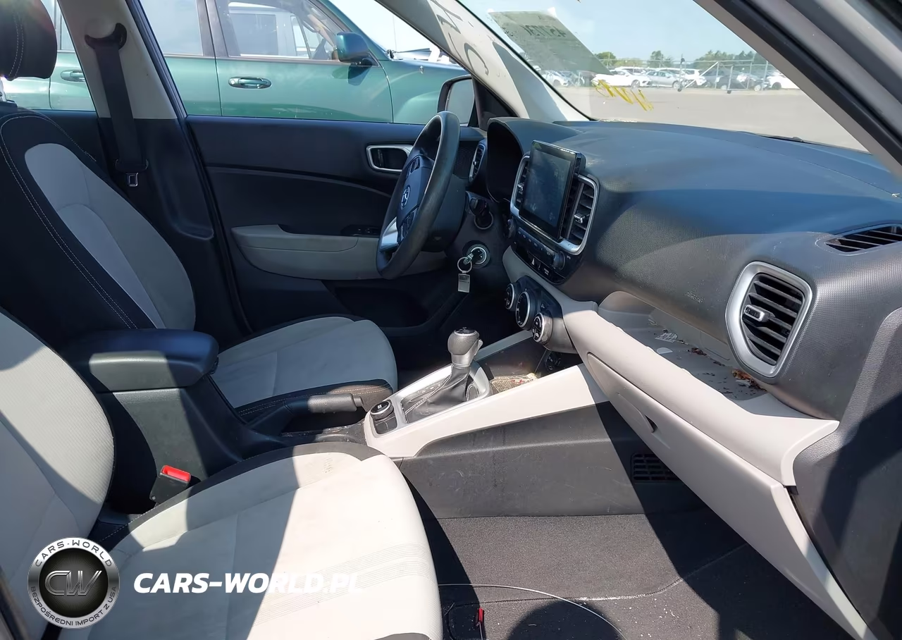2020 Hyundai Venue Sel VIN:KMHRC8A33LU015574 - 5
