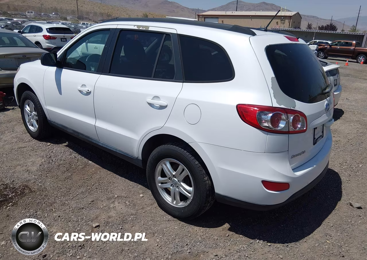 2012 Hyundai Santa Fe Gls VIN:5XYZGDAB4CG161069 - 3