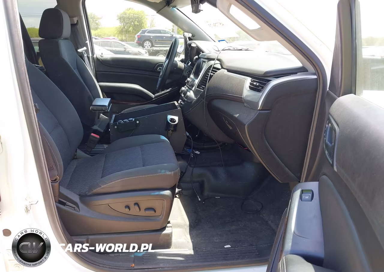 2017 Chevrolet Tahoe Commercial VIN:1GNLCDEC4HR168785 - 5