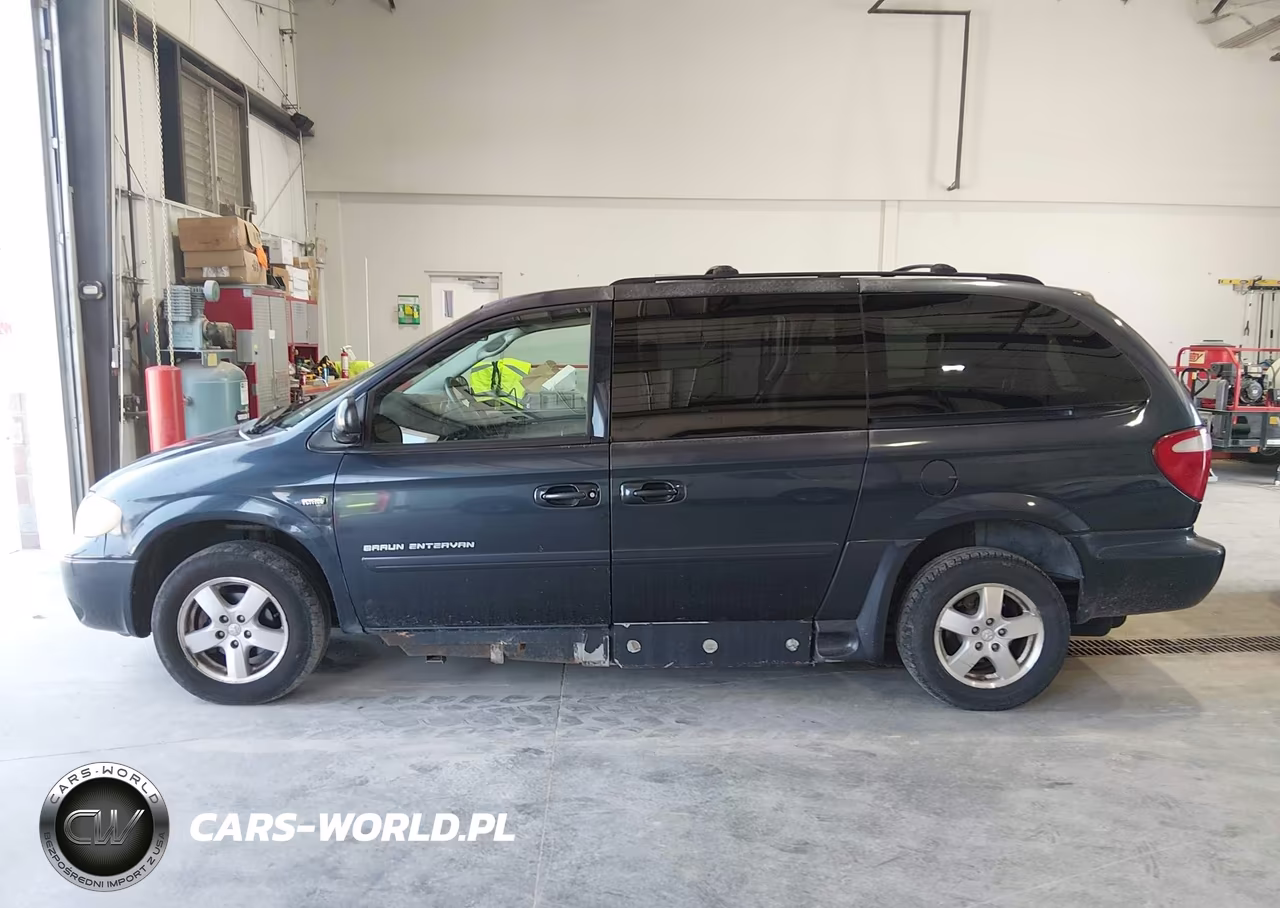 2007 Dodge Grand Caravan Sxt VIN:2D4GP44L87R270859 - 14