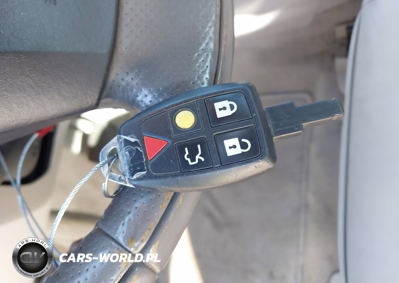 2007 Volvo C70 T5 VIN:YV1MC68257J017702 - 11