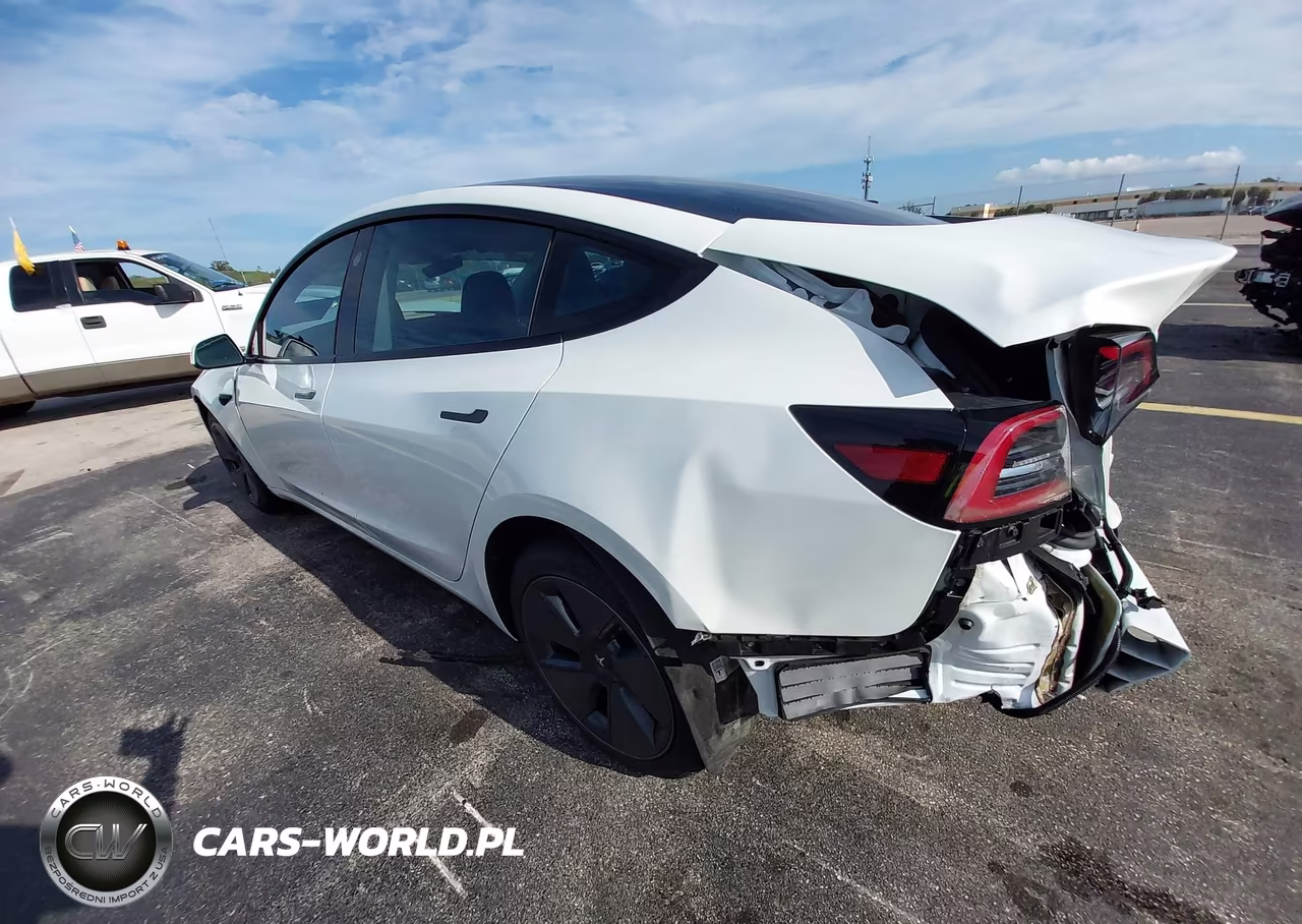 2023 Tesla Model 3 Rear-Wheel Drive VIN:5YJ3E1EA0PF478159 - 3