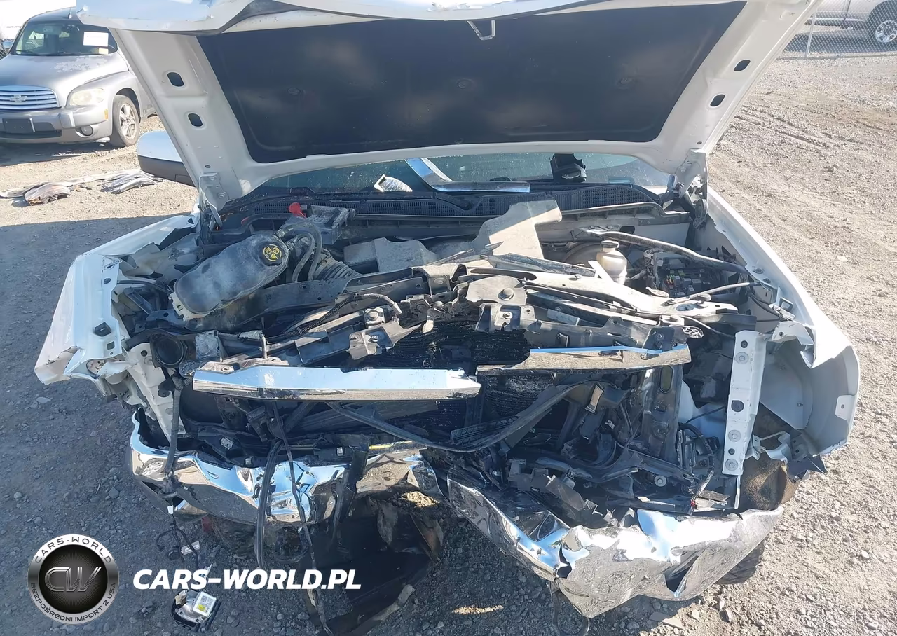 2018 Chevrolet Silverado 1500 1Lt VIN:3GCUKREC4JG390102 - 10