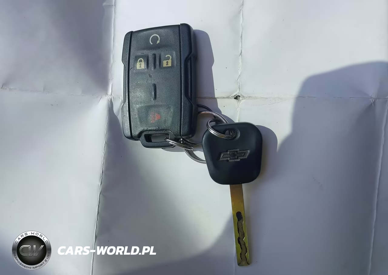 2018 Chevrolet Silverado 1500 1Lt VIN:3GCUKREC4JG390102 - 11
