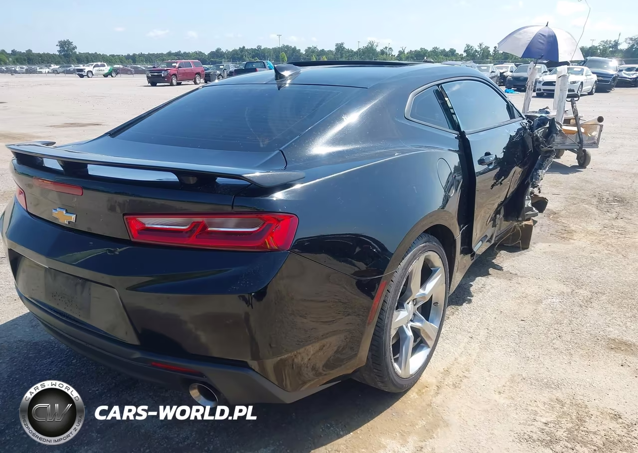 2018 Chevrolet Camaro 1Ss VIN:1G1FF1R72J0159725 - 4