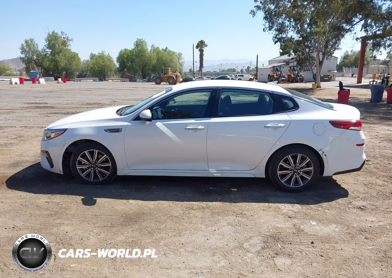 2020 Kia Optima Ex VIN:5XXGU4L18LG408070 - 14