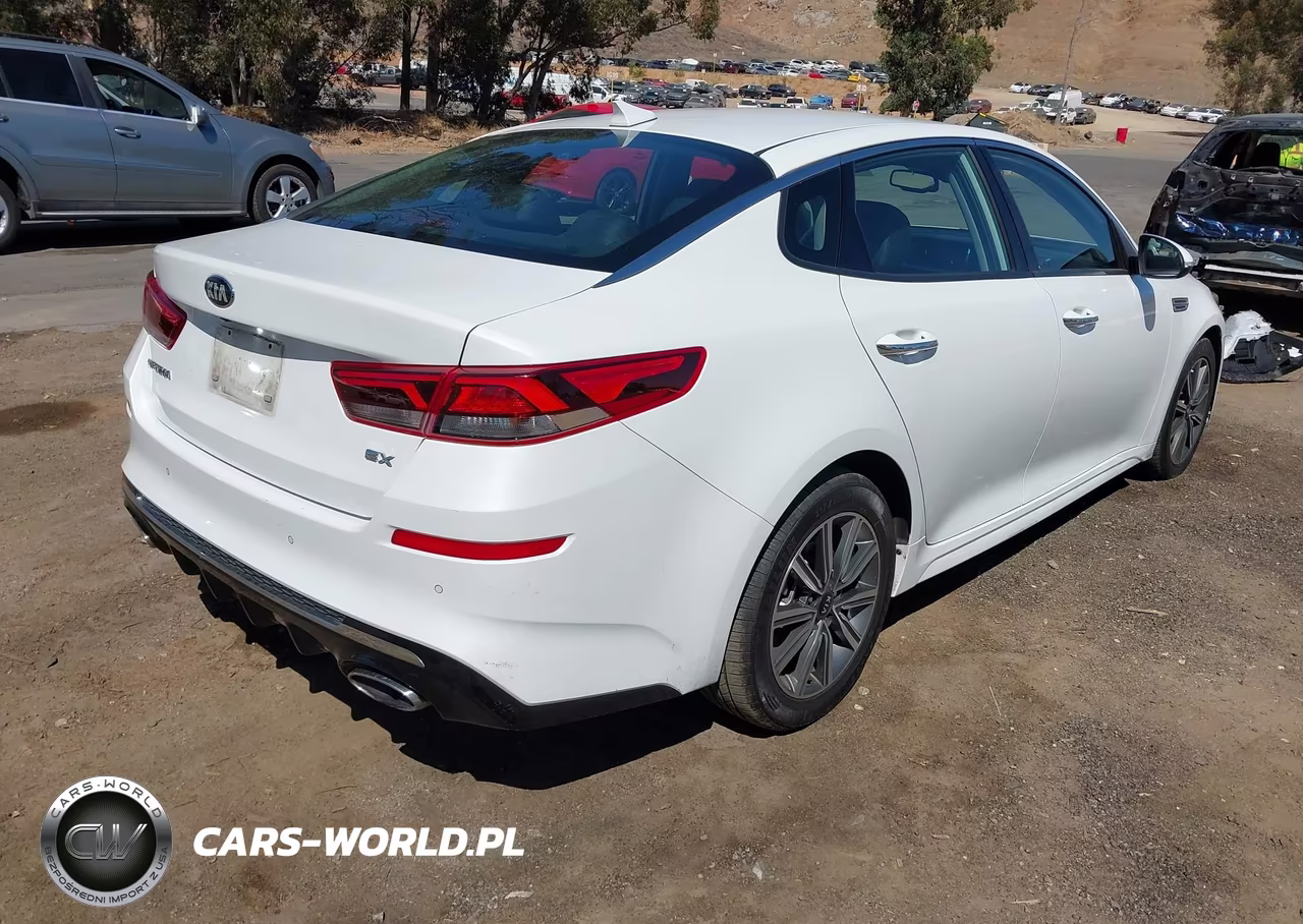 2020 Kia Optima Ex VIN:5XXGU4L18LG408070 - 4