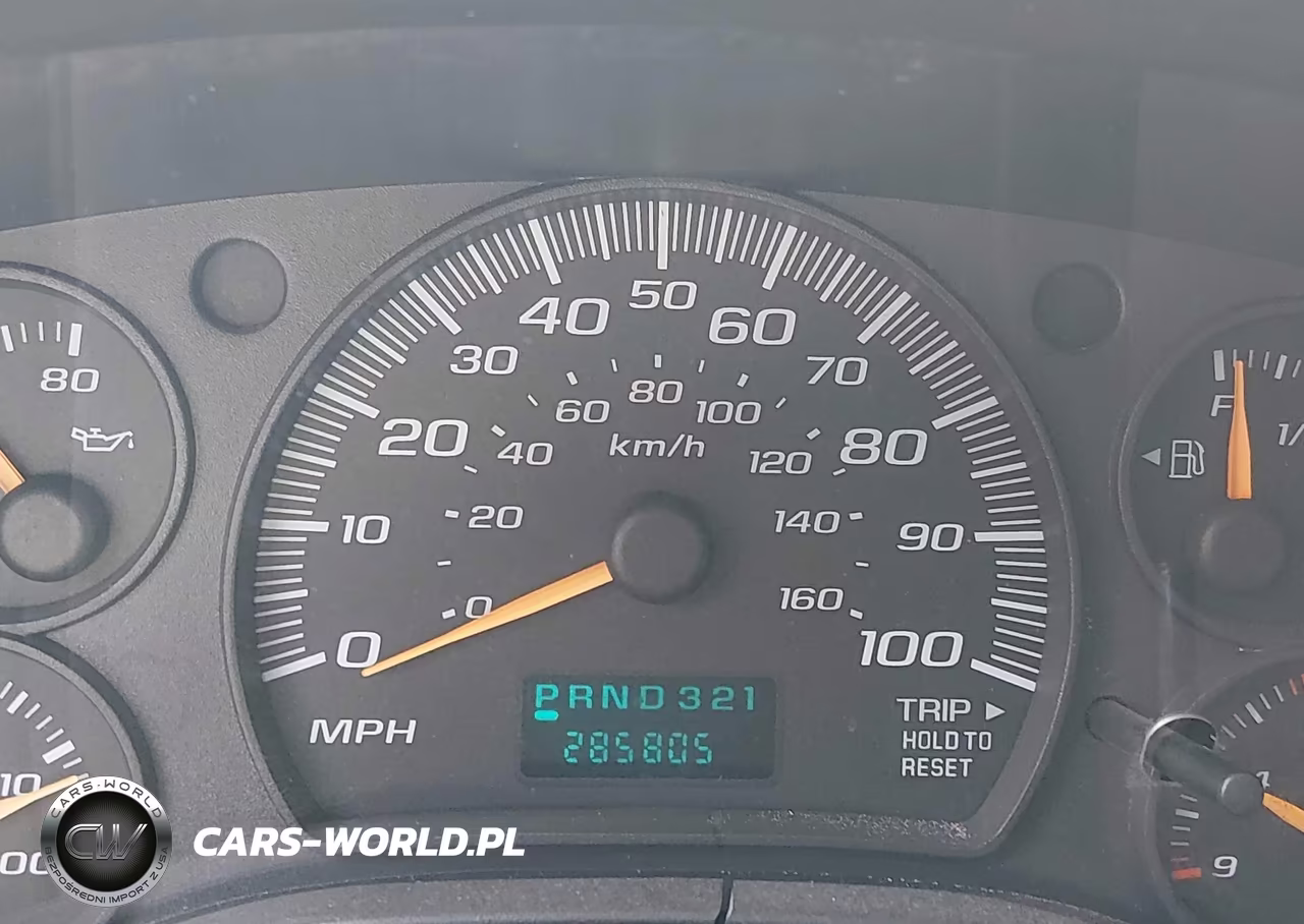 2005 Chevrolet Express VIN:1GCGG25V051193620 - 15
