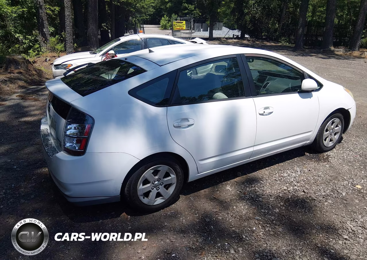 2004 Toyota Prius VIN:JTDKB22U440024418 - 4