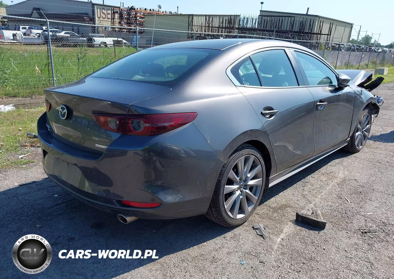 2021 Mazda Mazda3 Preferred VIN:3MZBPBCL2MM251799 - 4