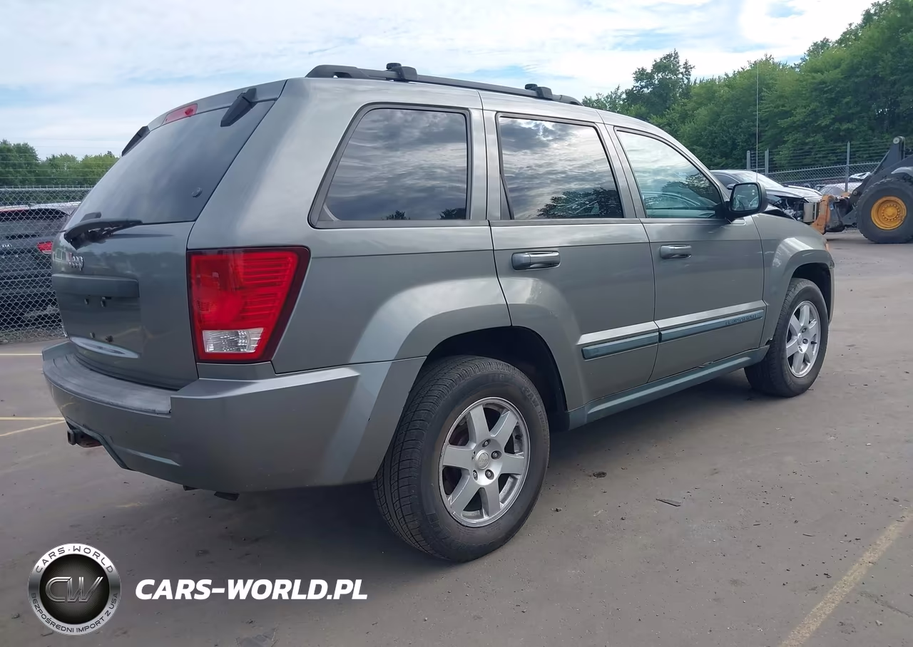 2008 Jeep Grand Cherokee Laredo VIN:1J8GR48K38C186993 - 4