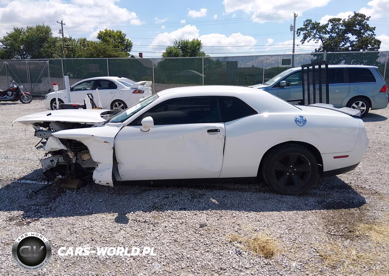 2017 Dodge Challenger Sxt VIN:2C3CDZAG8HH578134 - 15