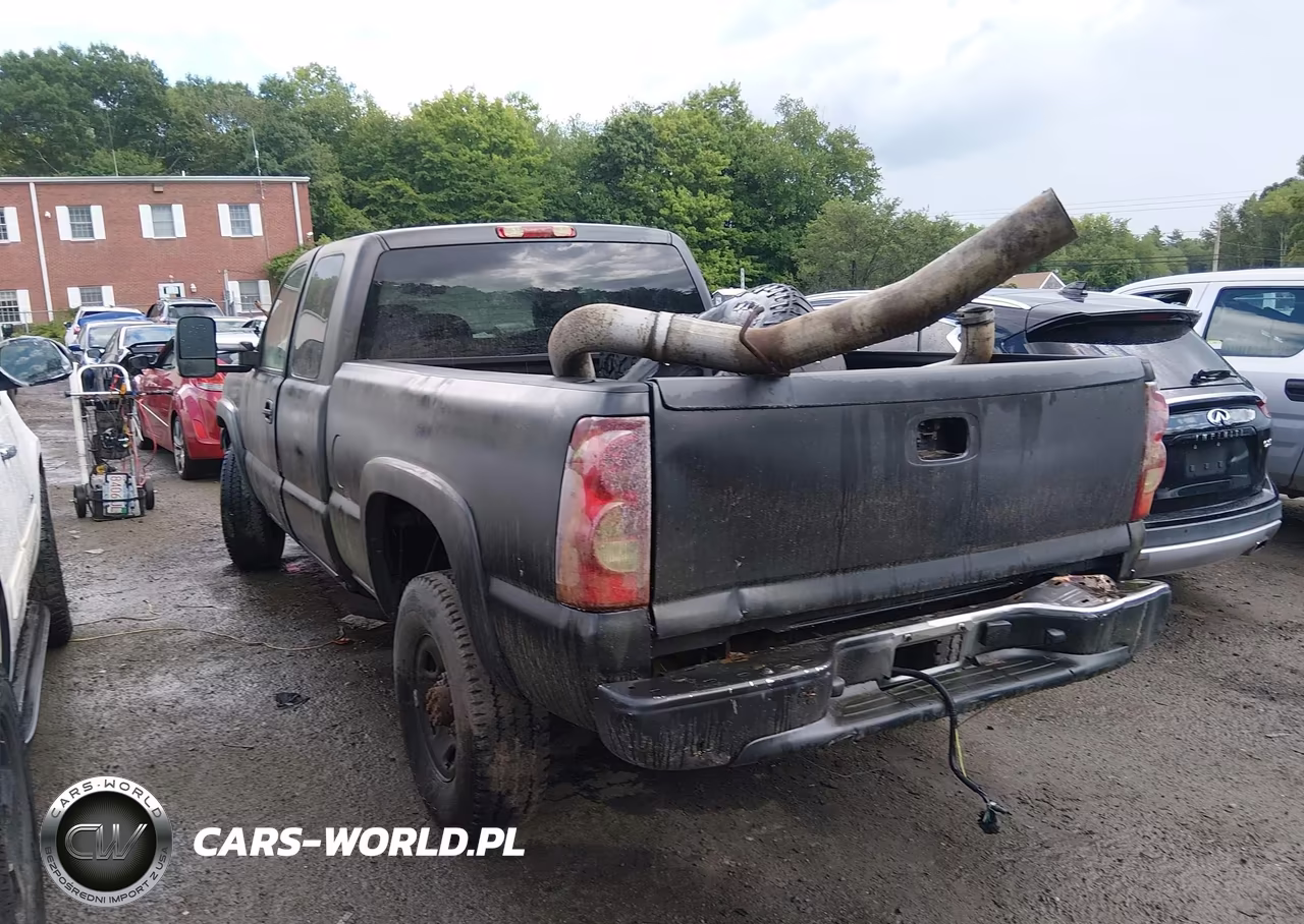 2005 Chevrolet Silverado 2500Hd Lt VIN:1GCHK292X5E175587 - 3