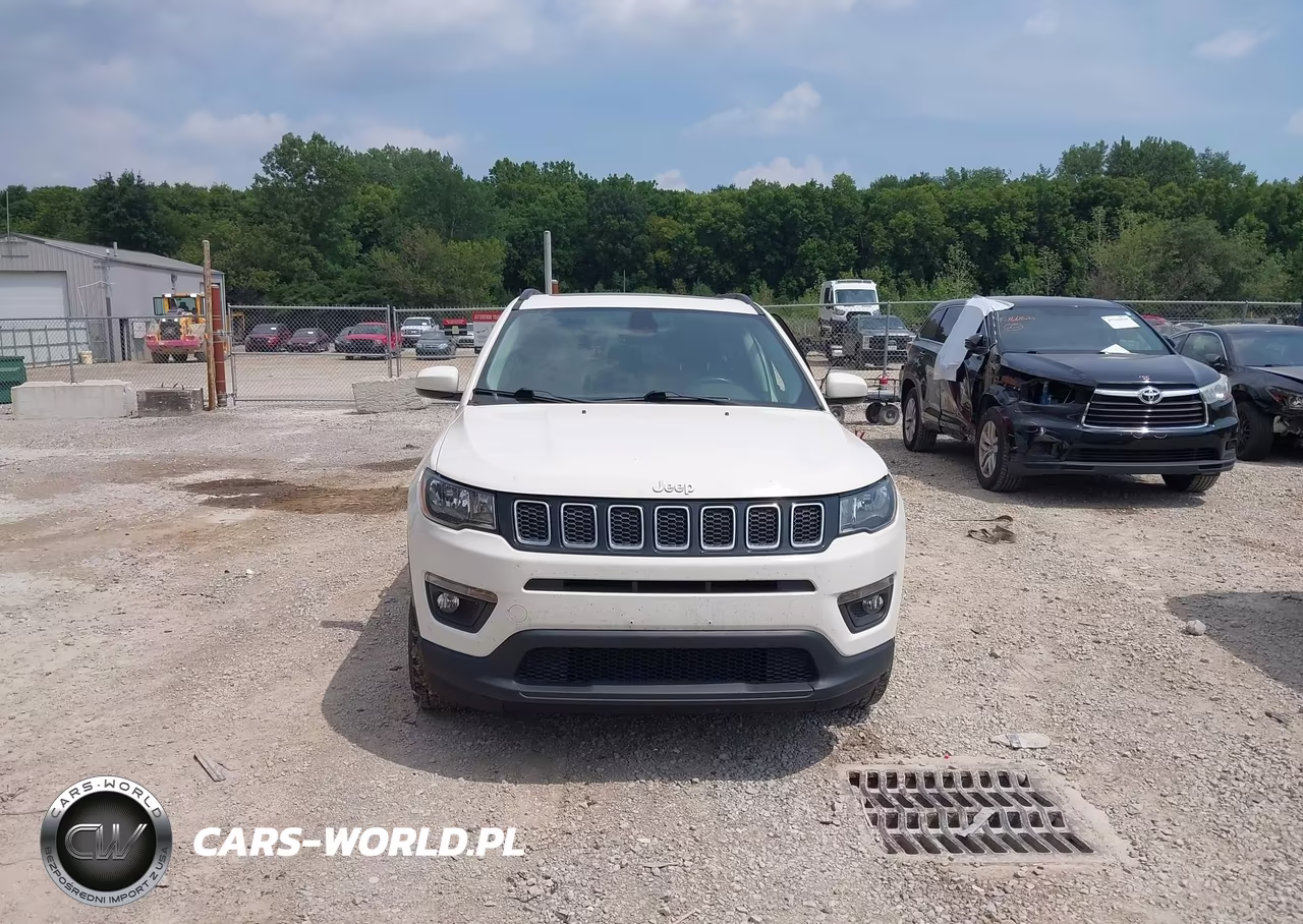 2017 Jeep New Compass Latitude 4X4 VIN:3C4NJDBB8HT666465 - 12