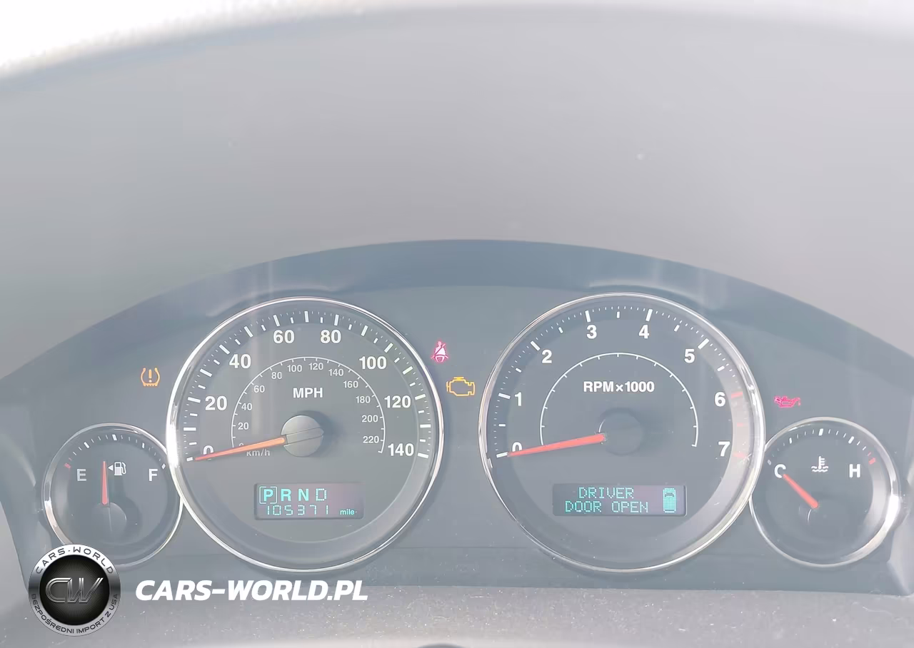 2007 Jeep Commander Sport VIN:1J8HG48K07C546472 - 7
