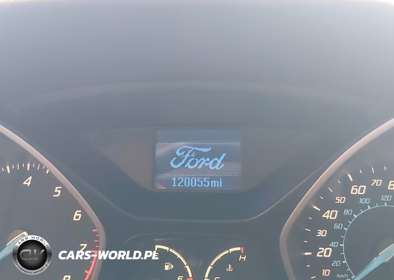 2012 Ford Focus S VIN:1FAHP3E2XCL429875 - 7