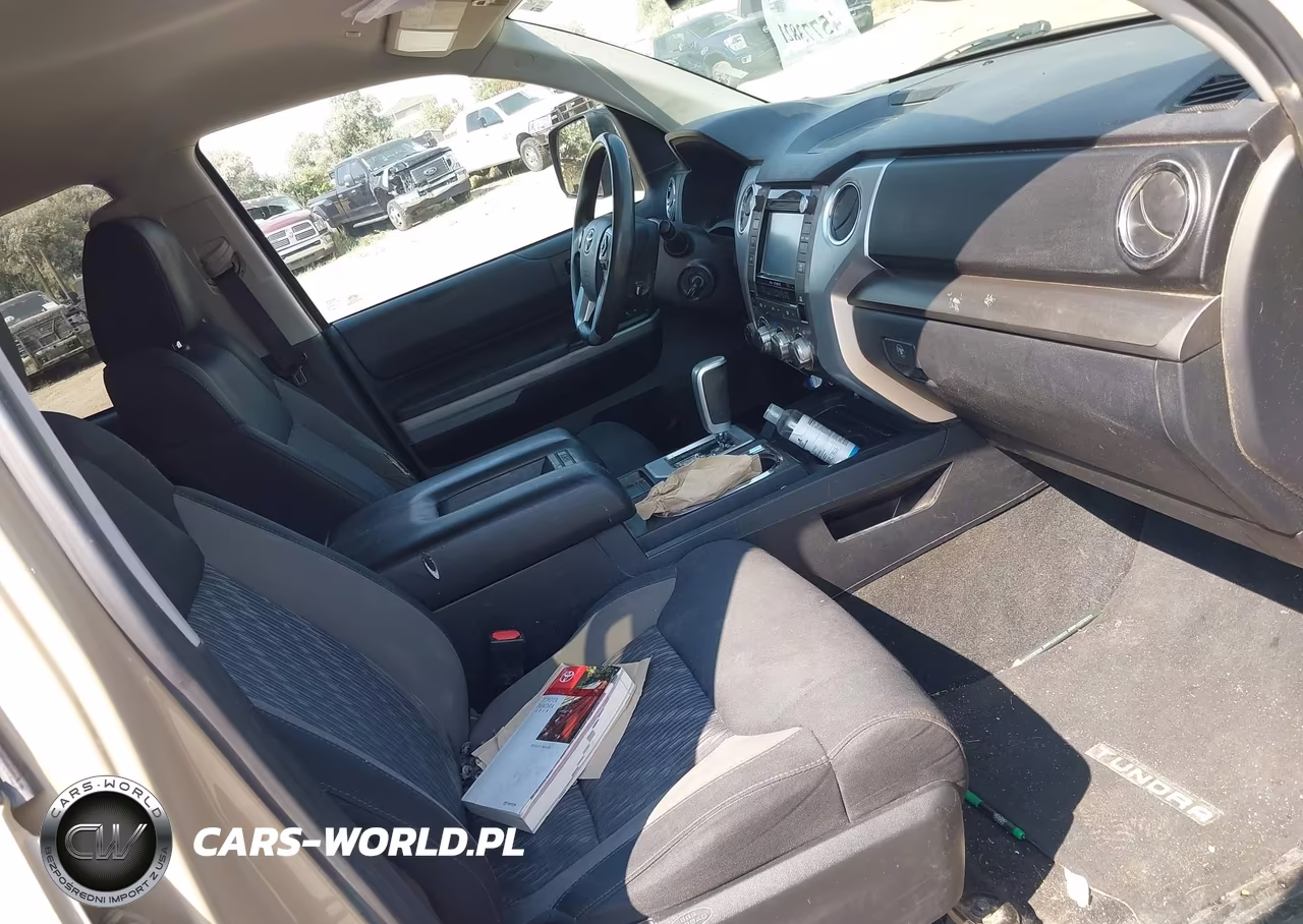 2019 Toyota Tundra Sr5 5.7L V8 VIN:5TFDY5F13KX822695 - 5