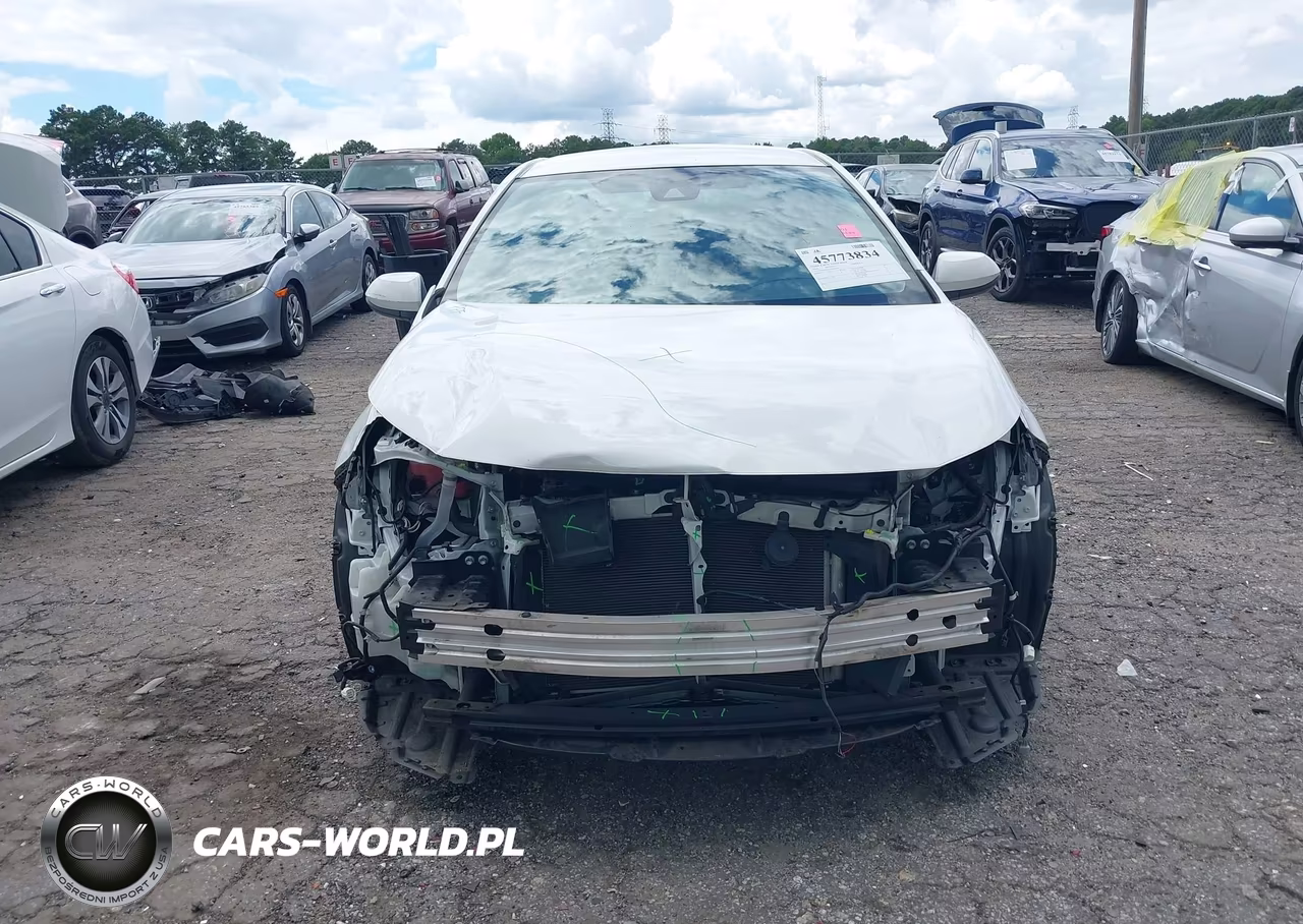 2021 Toyota Corolla Le VIN:5YFEPMAEXMP262820 - 13
