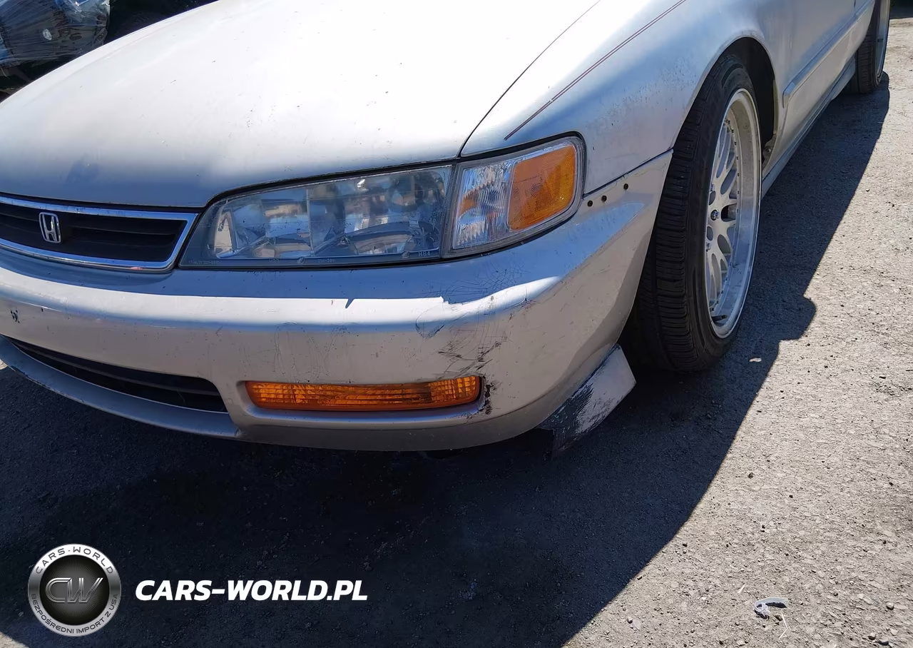 1996 Honda Accord Ex VIN:1HGCD566XTA118230 - 17