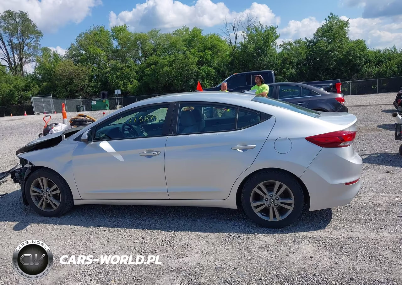 2017 Hyundai Elantra Se VIN:5NPD84LF8HH032386 - 15