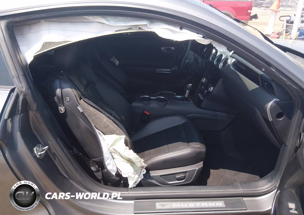 2022 Ford Mustang Ecoboost Premium Fastback VIN:1FA6P8TH7N5147941 - 5