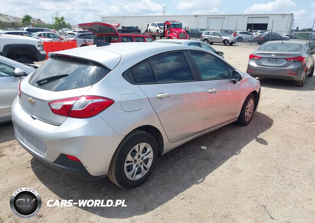 2019 Chevrolet Cruze Ls VIN:3G1BC6SM0KS535112 - 4