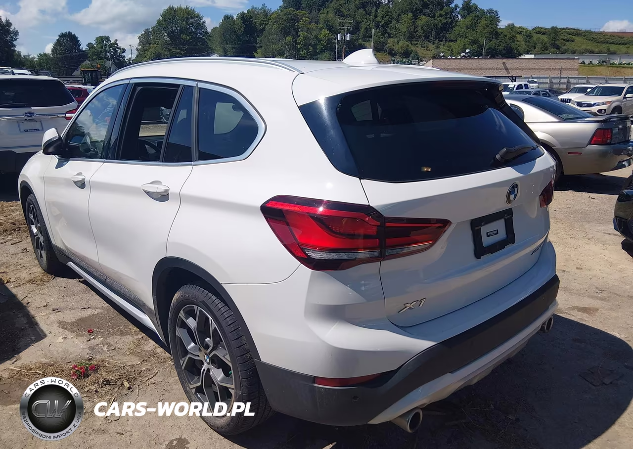 2022 BMW X1 xDrive28I VIN:WBXJG9C0XN5V05766 - 3
