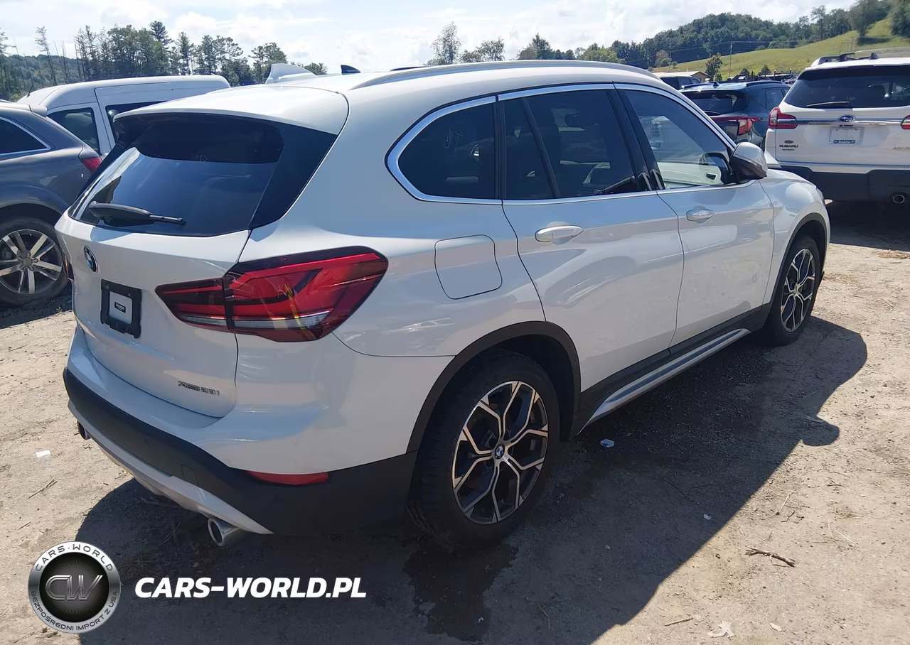 2022 BMW X1 xDrive28I VIN:WBXJG9C0XN5V05766 - 4