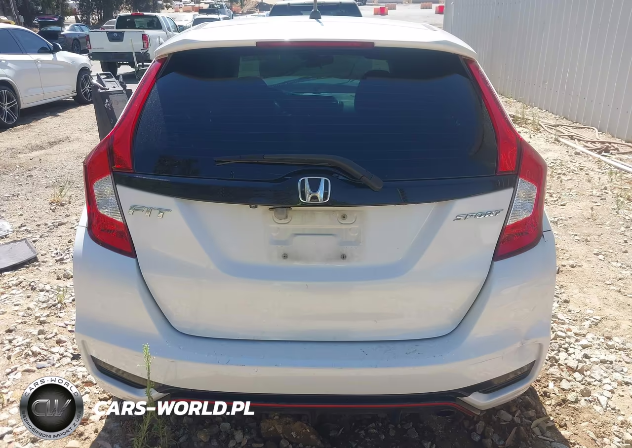 2019 Honda Fit Sport VIN:3HGGK5H67KM752813 - 17