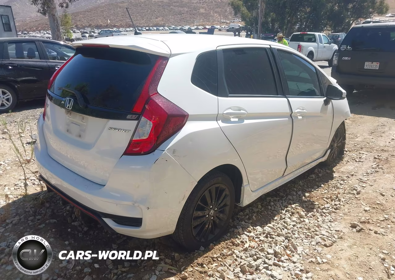 2019 Honda Fit Sport VIN:3HGGK5H67KM752813 - 4