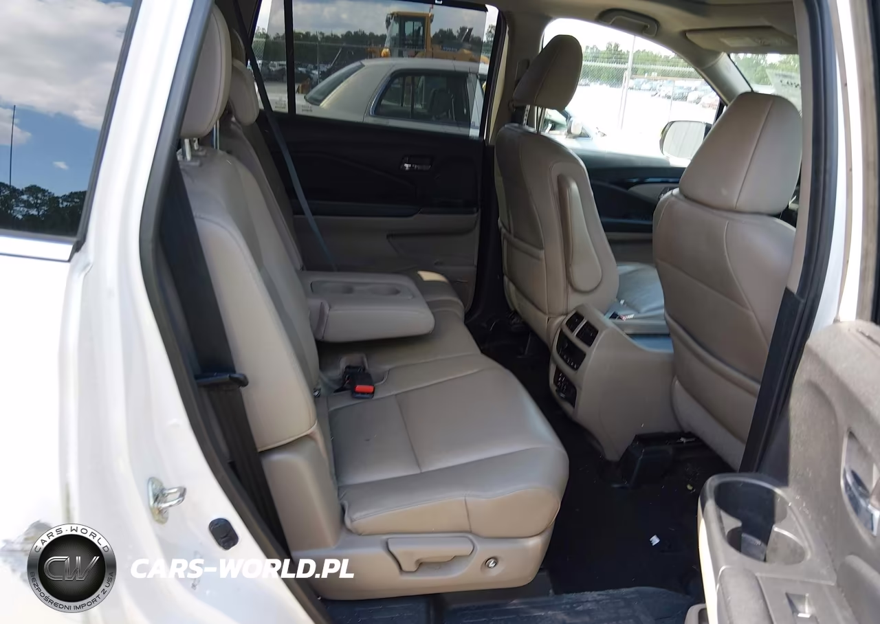 2016 Honda Pilot Touring VIN:5FNYF5H92GB038570 - 8