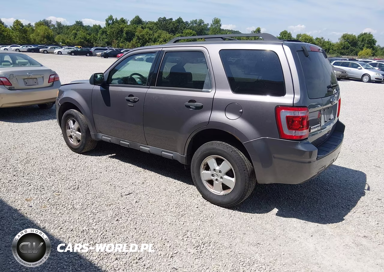 2012 Ford Escape Xlt VIN:1FMCU0D72CKC04070 - 3