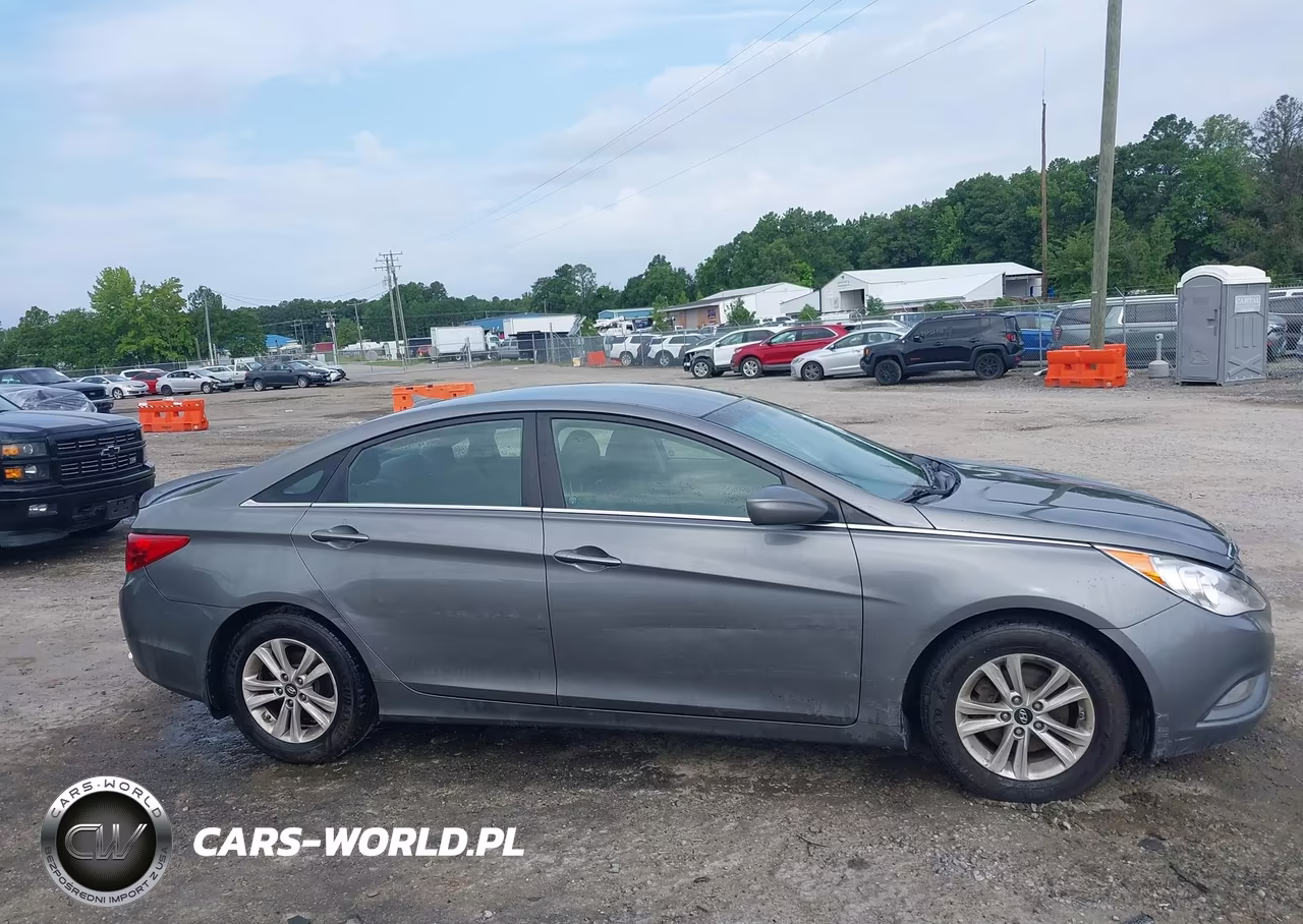 2013 Hyundai Sonata Gls VIN:5NPEB4AC4DH533722 - 13