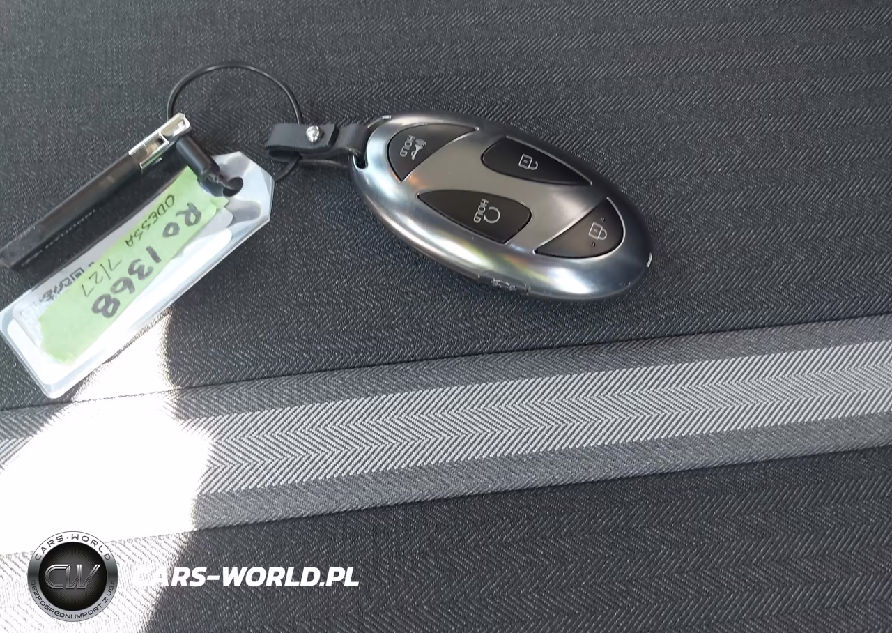 2026 Hyundai Sonata Hybrid Blue VIN:KMHL24JJ1TA164728 - 11