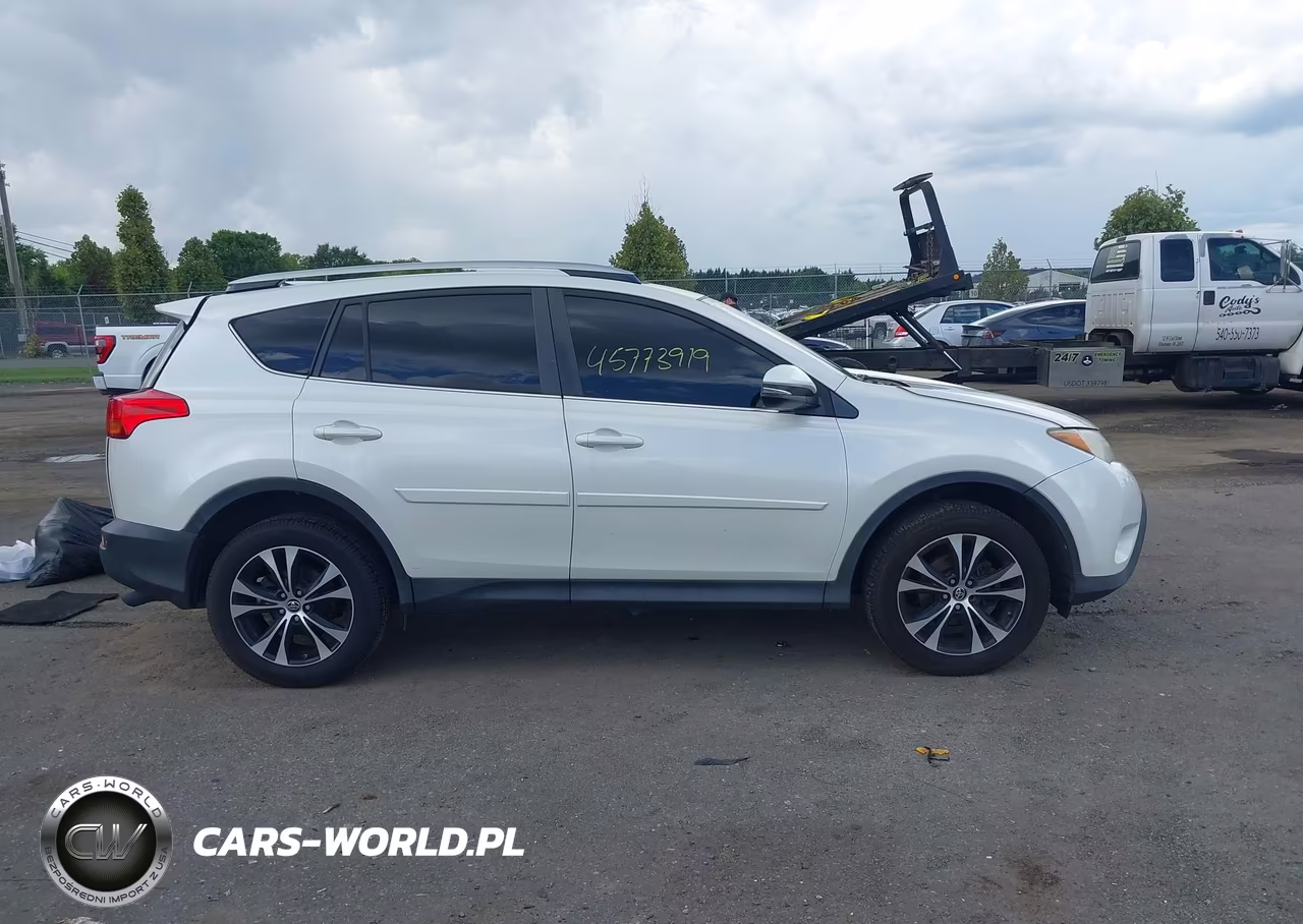 2015 Toyota Rav4 Limited VIN:JTMDFREV8FD127878 - 13