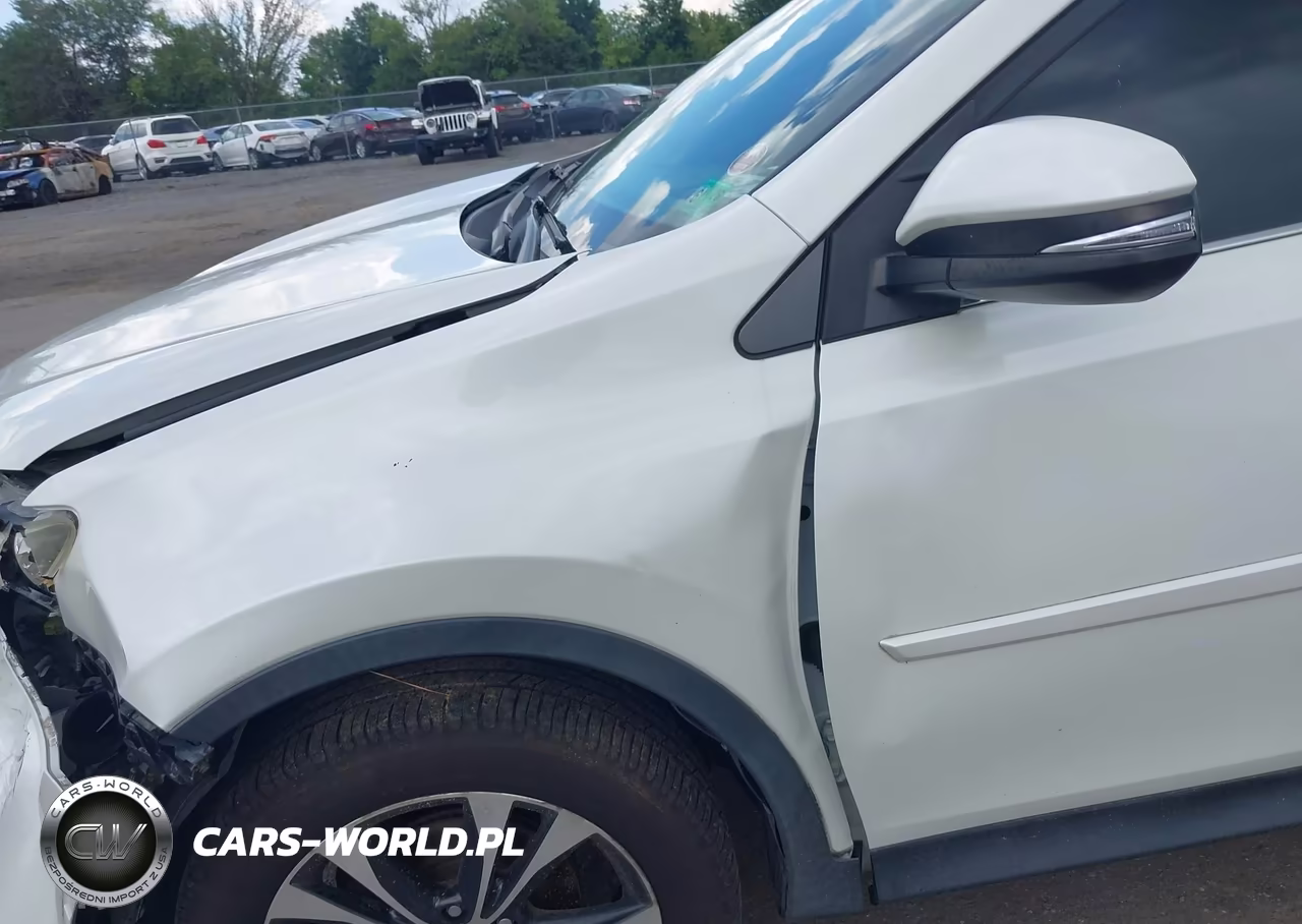 2015 Toyota Rav4 Limited VIN:JTMDFREV8FD127878 - 6