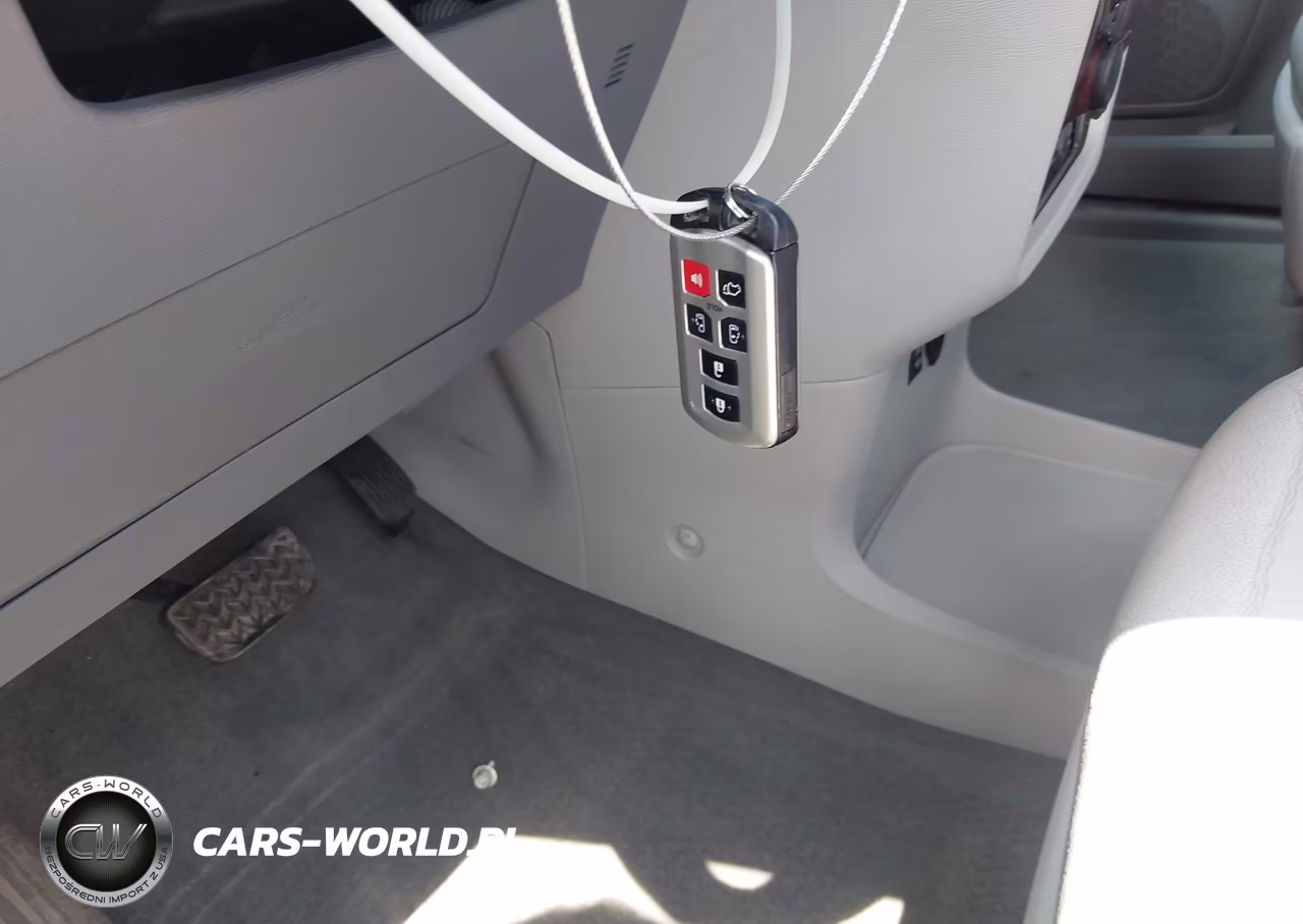 2014 Toyota Sienna Limited V6 7 Passenger VIN:5TDYK3DC1ES415058 - 11
