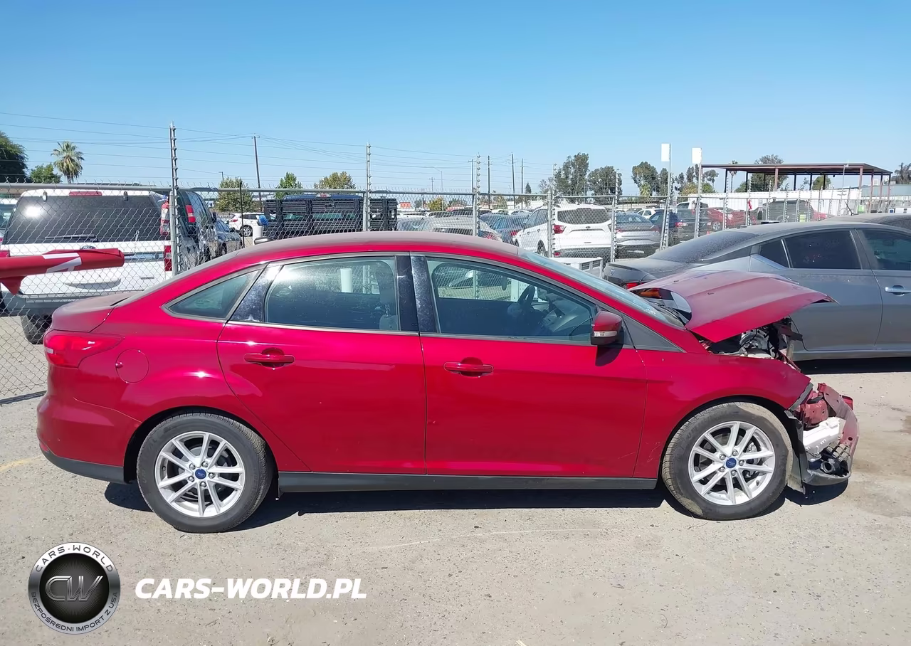 2015 Ford Focus Se VIN:1FADP3F22FL222236 - 17