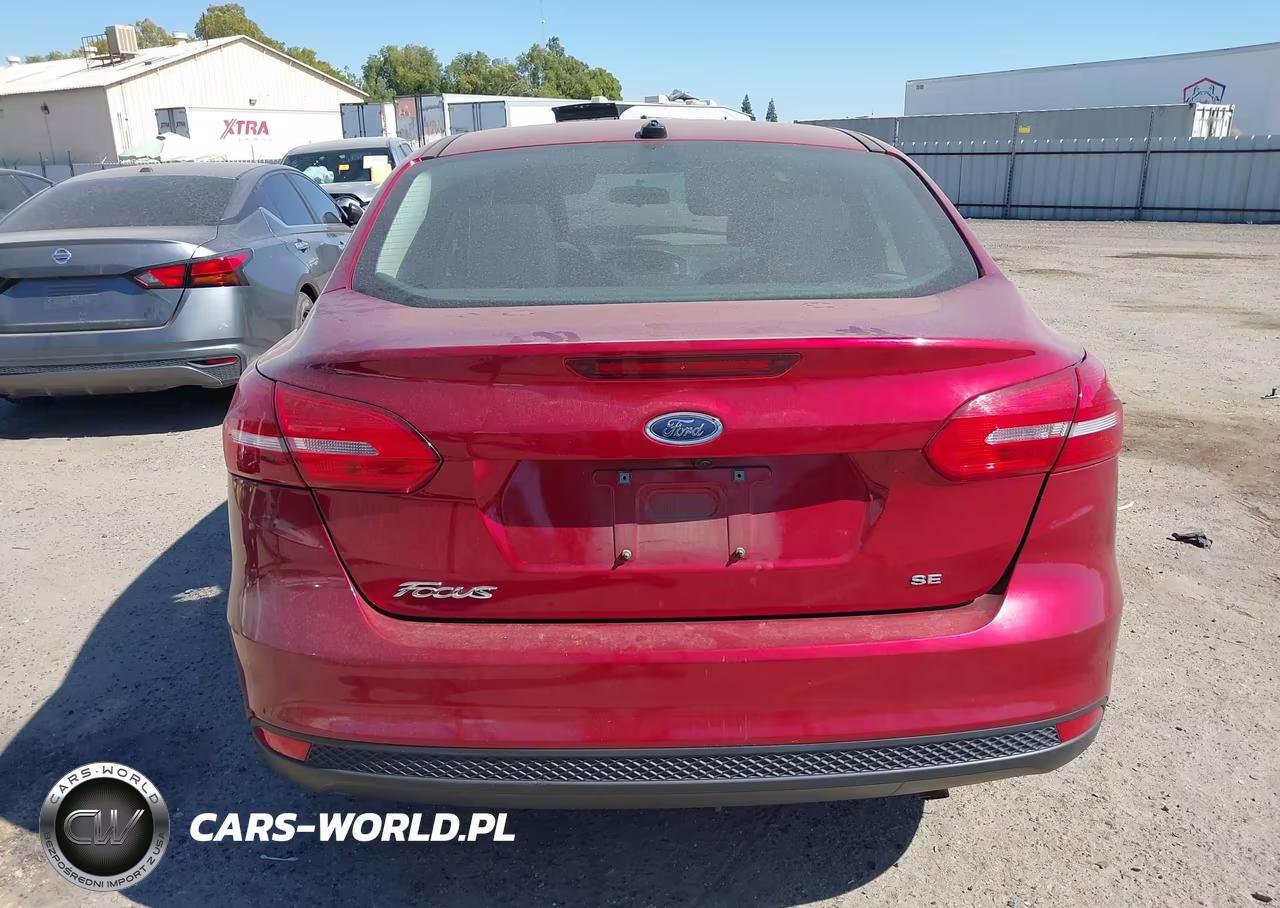 2015 Ford Focus Se VIN:1FADP3F22FL222236 - 20