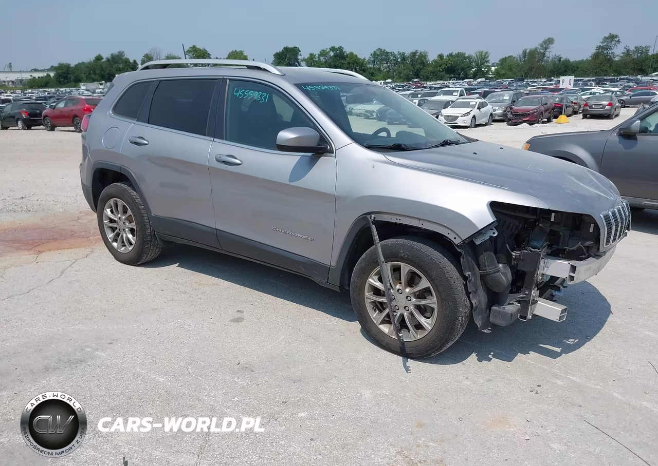 2019 Jeep Cherokee Latitude Plus 4X4 – zdjęcie 1 z 17