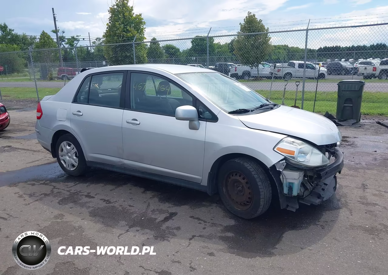 2010 Nissan Versa 1.8S VIN:3N1BC1AP1AL380314 - 14