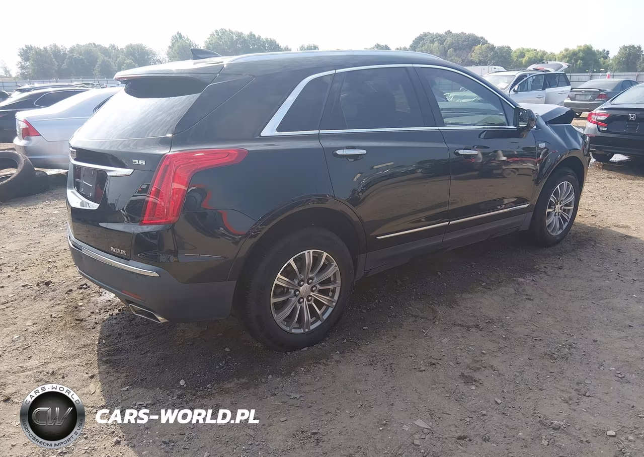 2018 Cadillac Xt5 Luxury VIN:1GYKNCRS9JZ123822 - 4