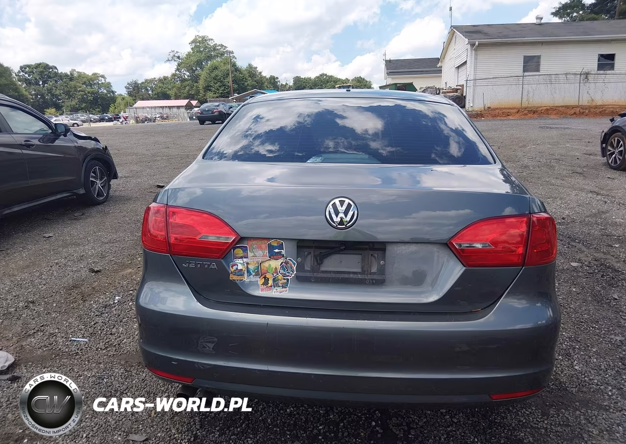 2014 Volkswagen Jetta 2.0L S VIN:3VW2K7AJ1EM320870 - 16