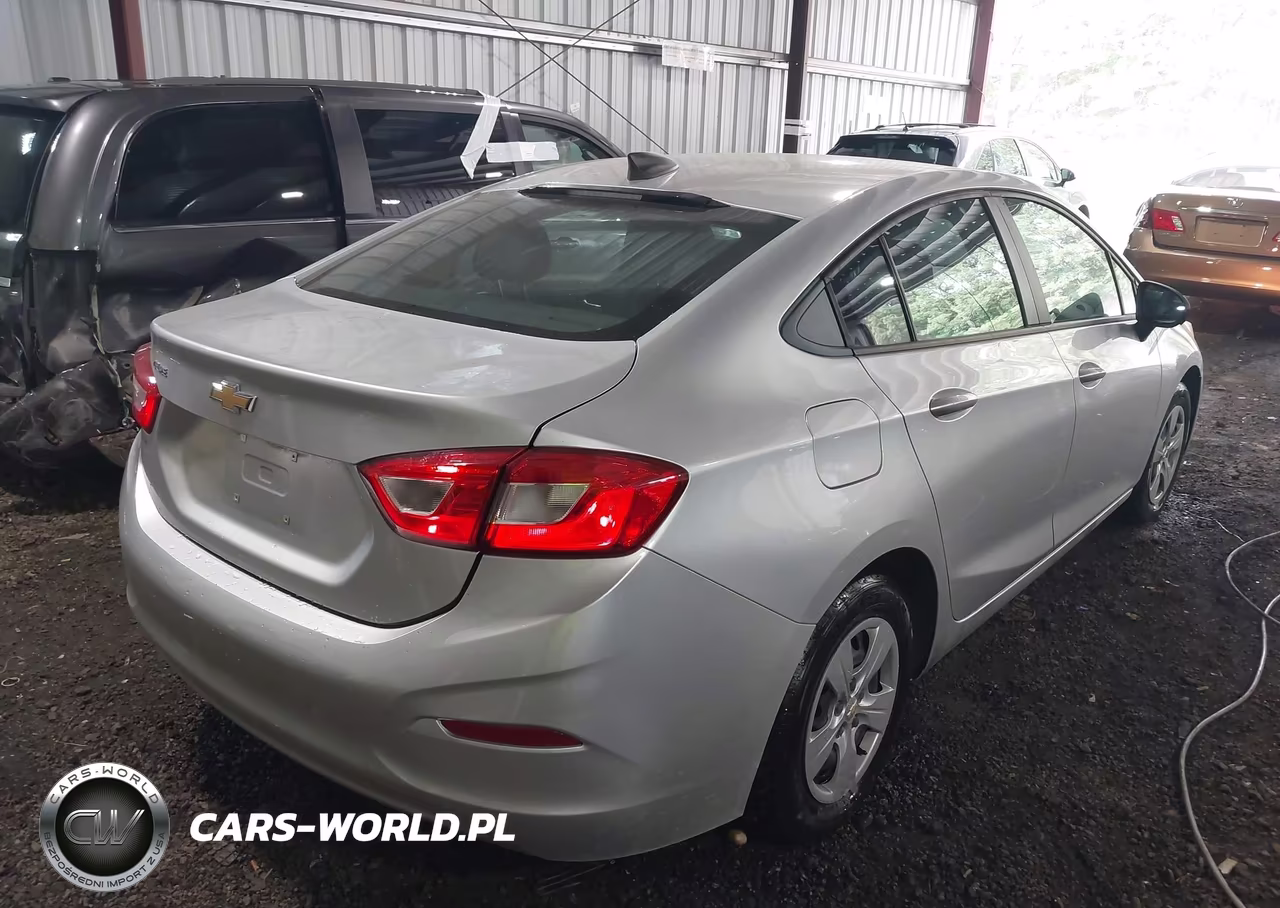 2017 Chevrolet Cruze Ls Auto VIN:1G1BC5SM9H7272989 - 4