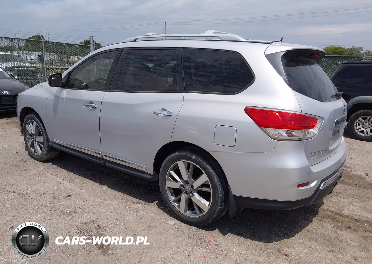 2013 Nissan Pathfinder Platinum VIN:5N1AR2MM1DC616034 - 3