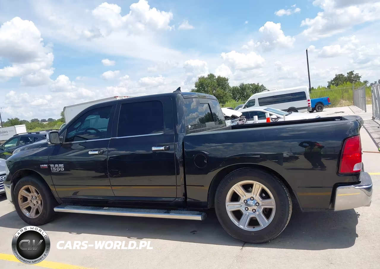 2017 Ram 1500 Lone Star Silver 4X2 5'7 Box VIN:1C6RR6LT5HS791297 - 14