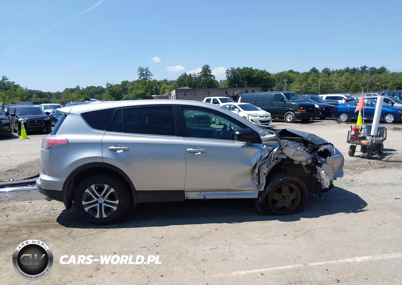 2017 Toyota Rav4 Le VIN:2T3BFREV7HW688358 - 14