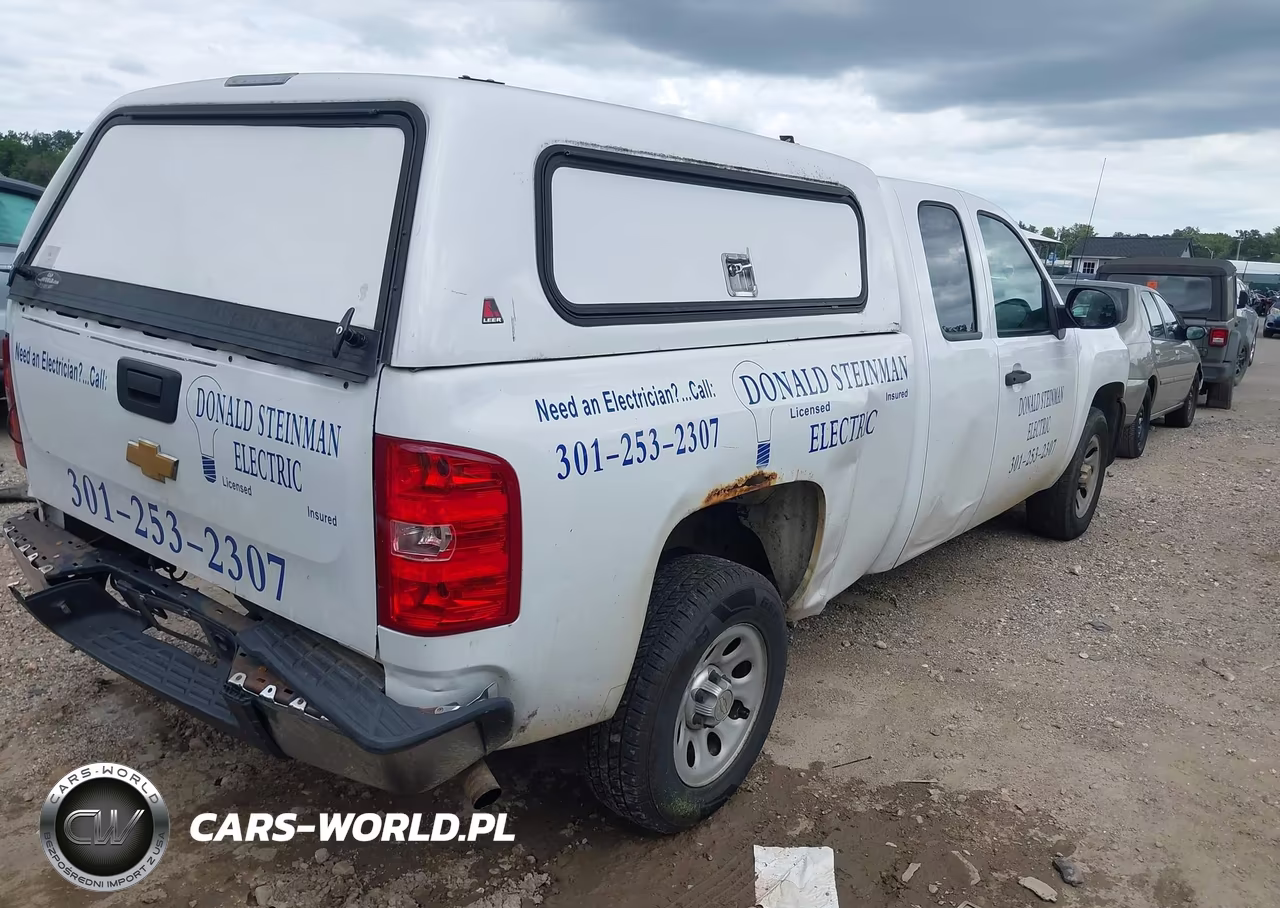 2012 Chevrolet Silverado 1500 Work Truck VIN:1GCRCPEXXCZ341659 - 4