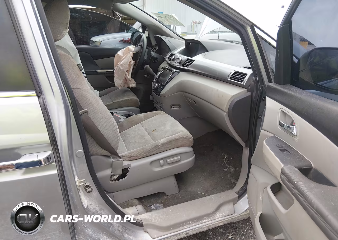 2016 Honda Odyssey Se VIN:5FNRL5H30GB103103 - 5
